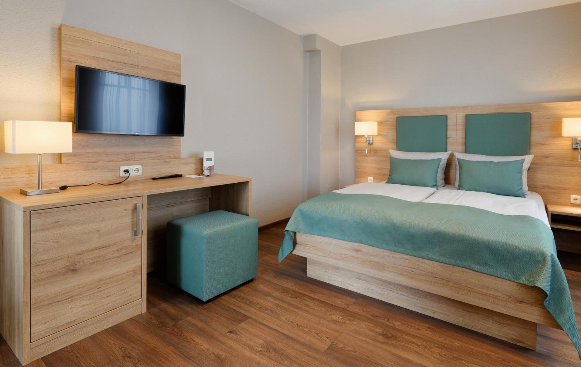 Hotel Schluister Park Carolinensiel Esterno foto