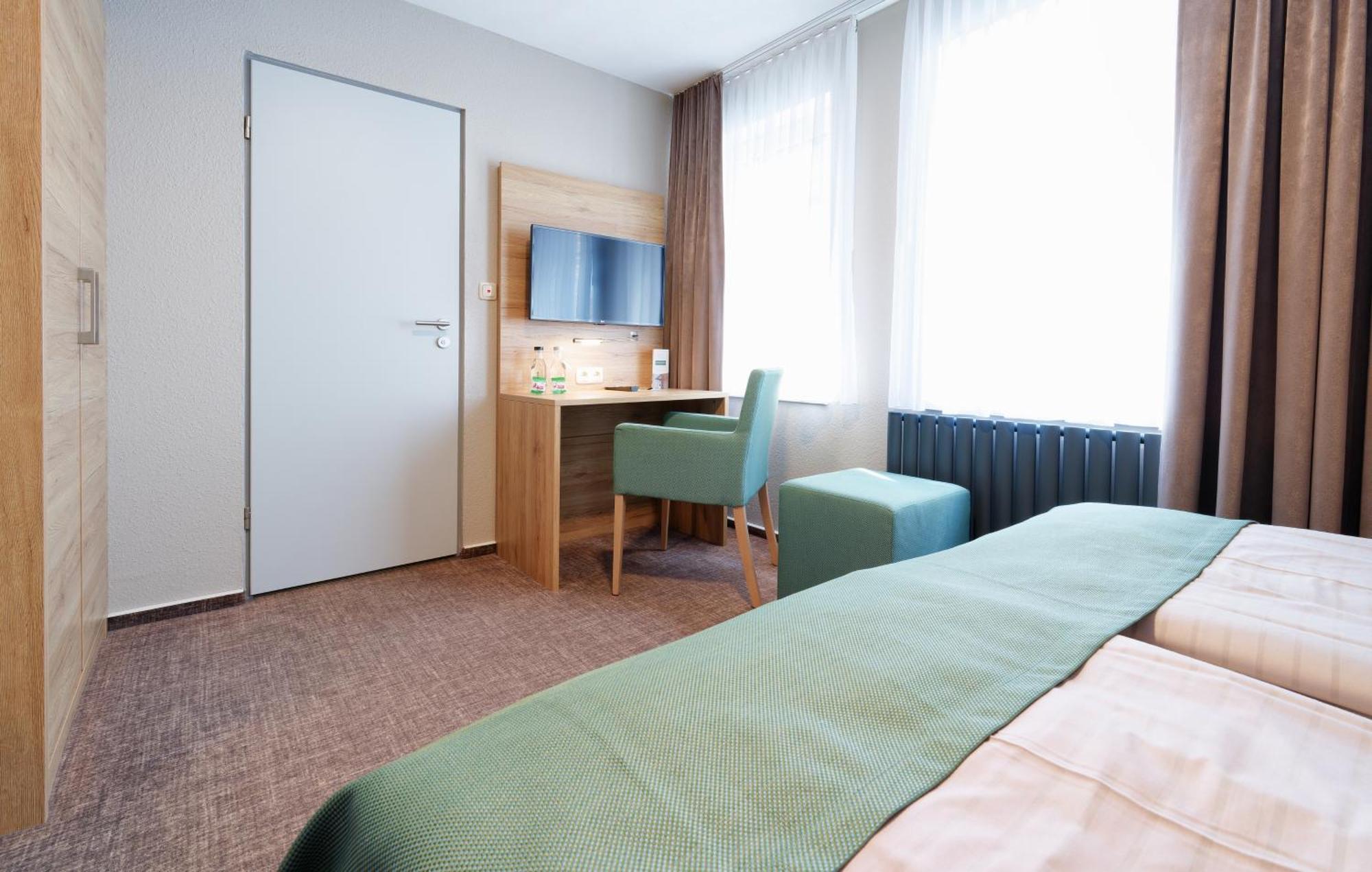 Hotel Schluister Park Carolinensiel Esterno foto